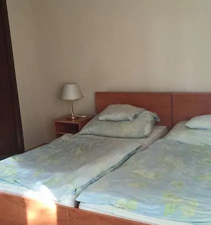 Borostyánkert étterem&vendégház Vendégház
